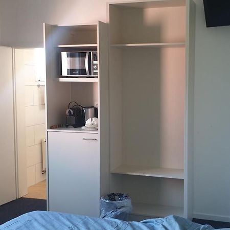 Louis Apartment Maaseik Bagian luar foto