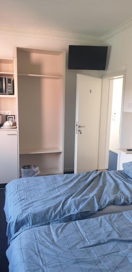 Louis Apartment Maaseik Bagian luar foto